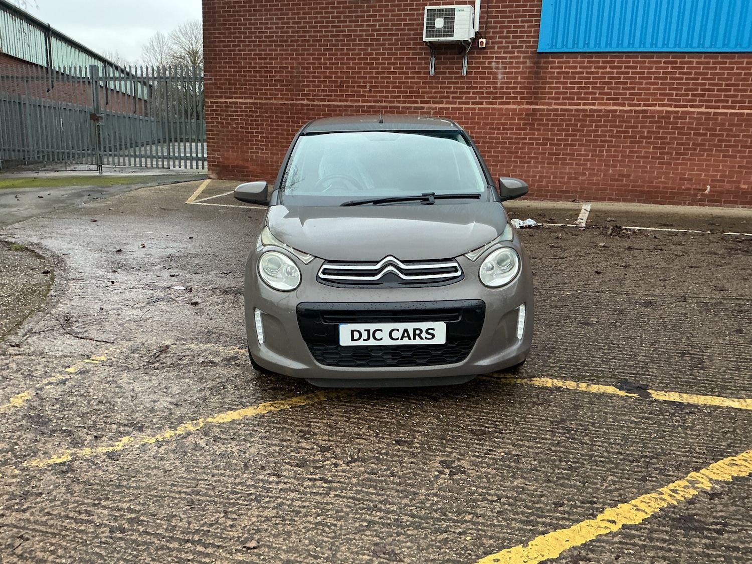 Used Citroen C1 2015 for sale - 77636900: Photo 2