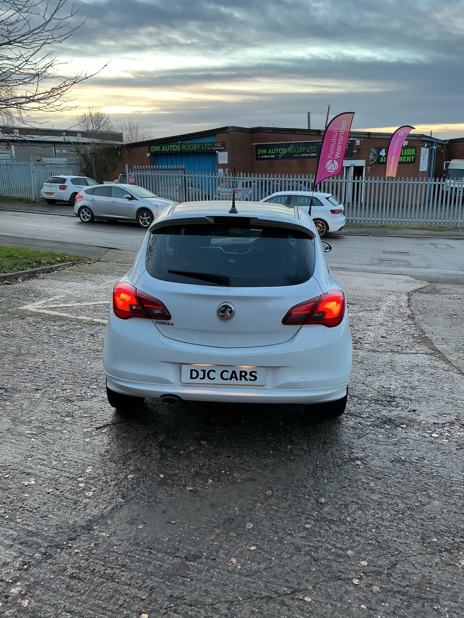 Used Vauxhall Corsa 2014 for sale - 77055697: Photo 6