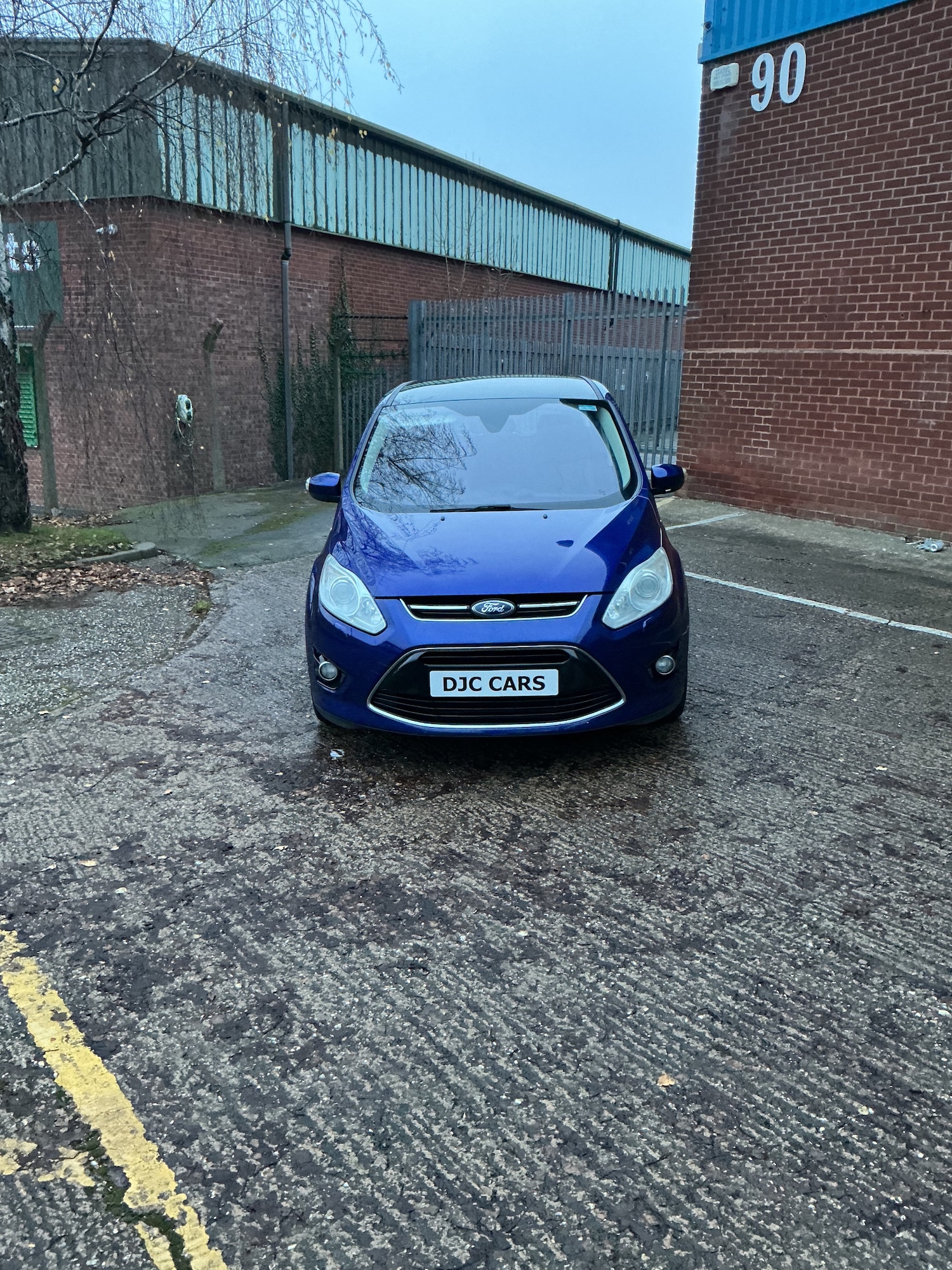 Used Ford C-Max 2013 for sale - 77055574: Photo 2