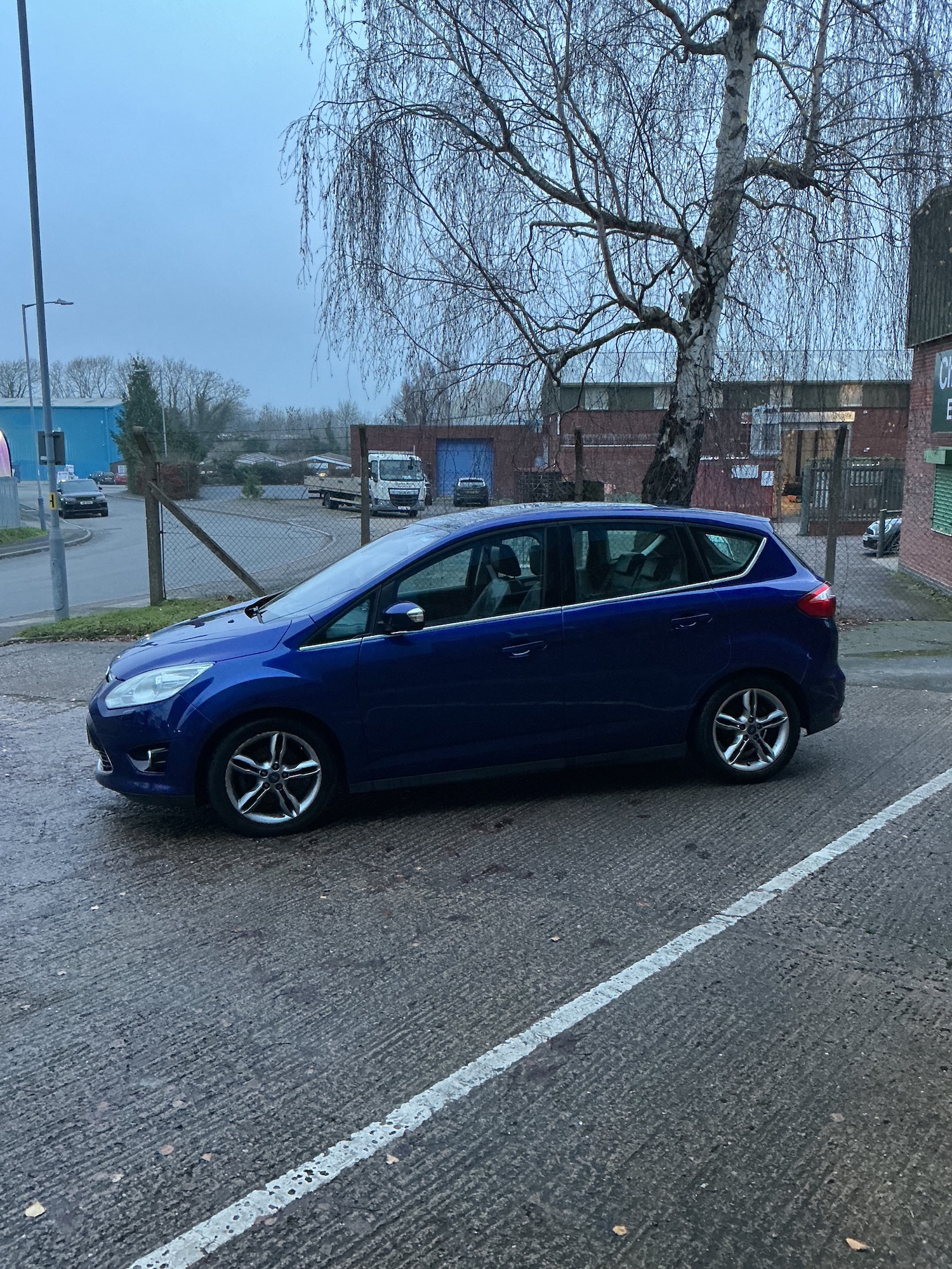 Used Ford C-Max 2013 for sale - 77055574: Photo 4