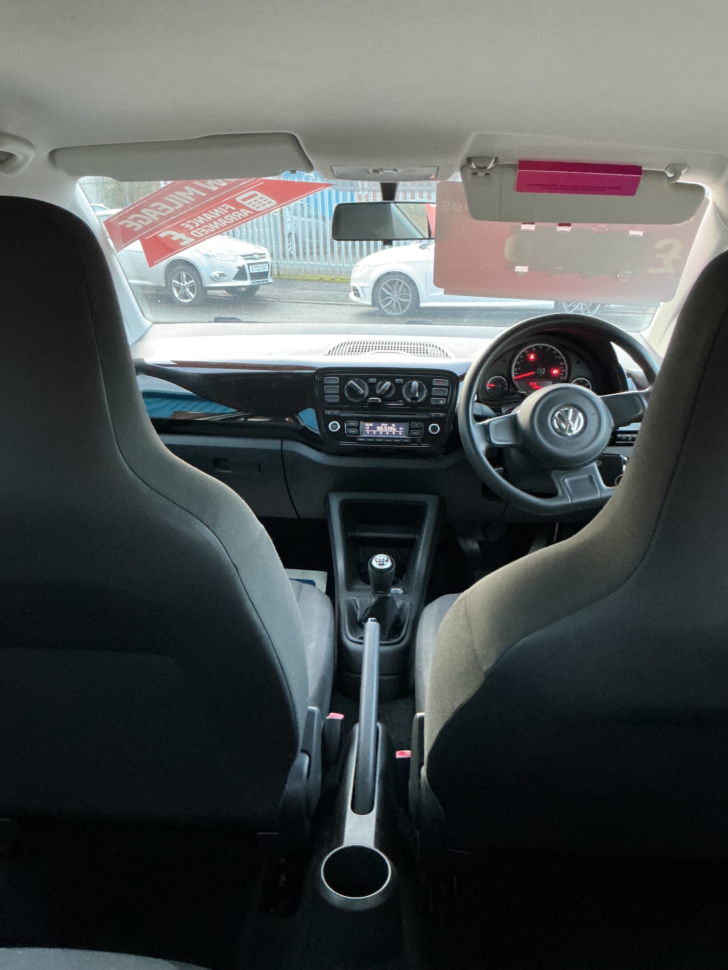 Used Volkswagen up! 2013 for sale - 77055701: Photo 8