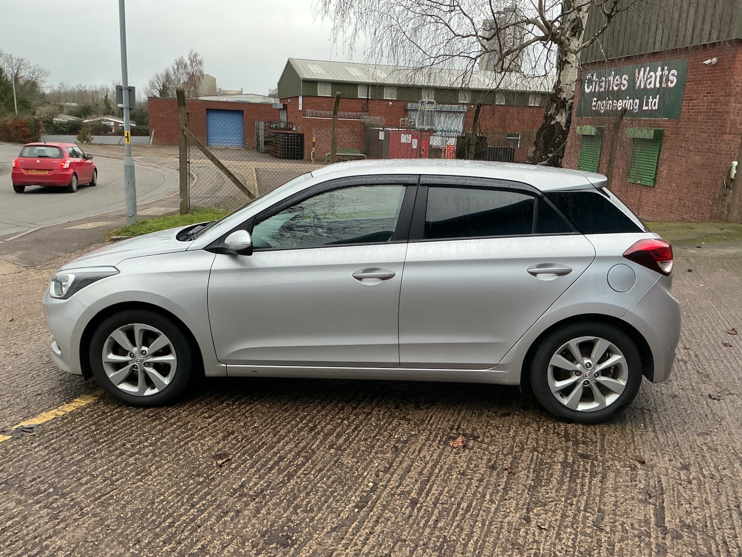 Used Hyundai i20 2015 for sale - 77636902: Photo 3