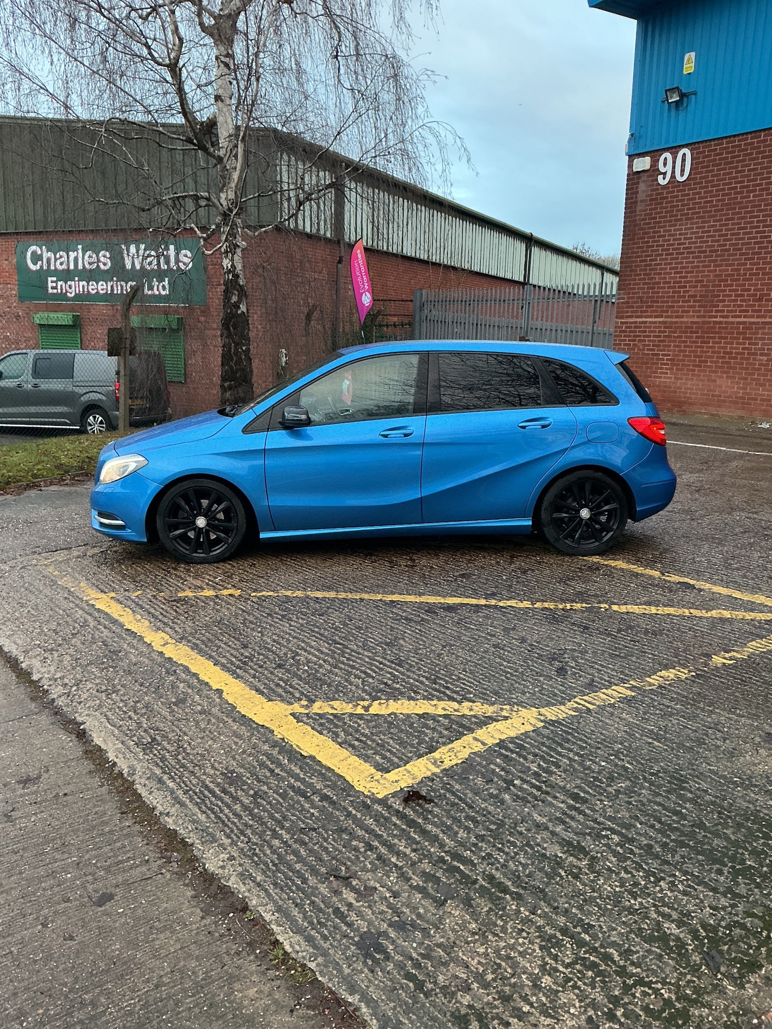 Used Mercedes-Benz B Class 2014 for sale - 77213270: Photo 4