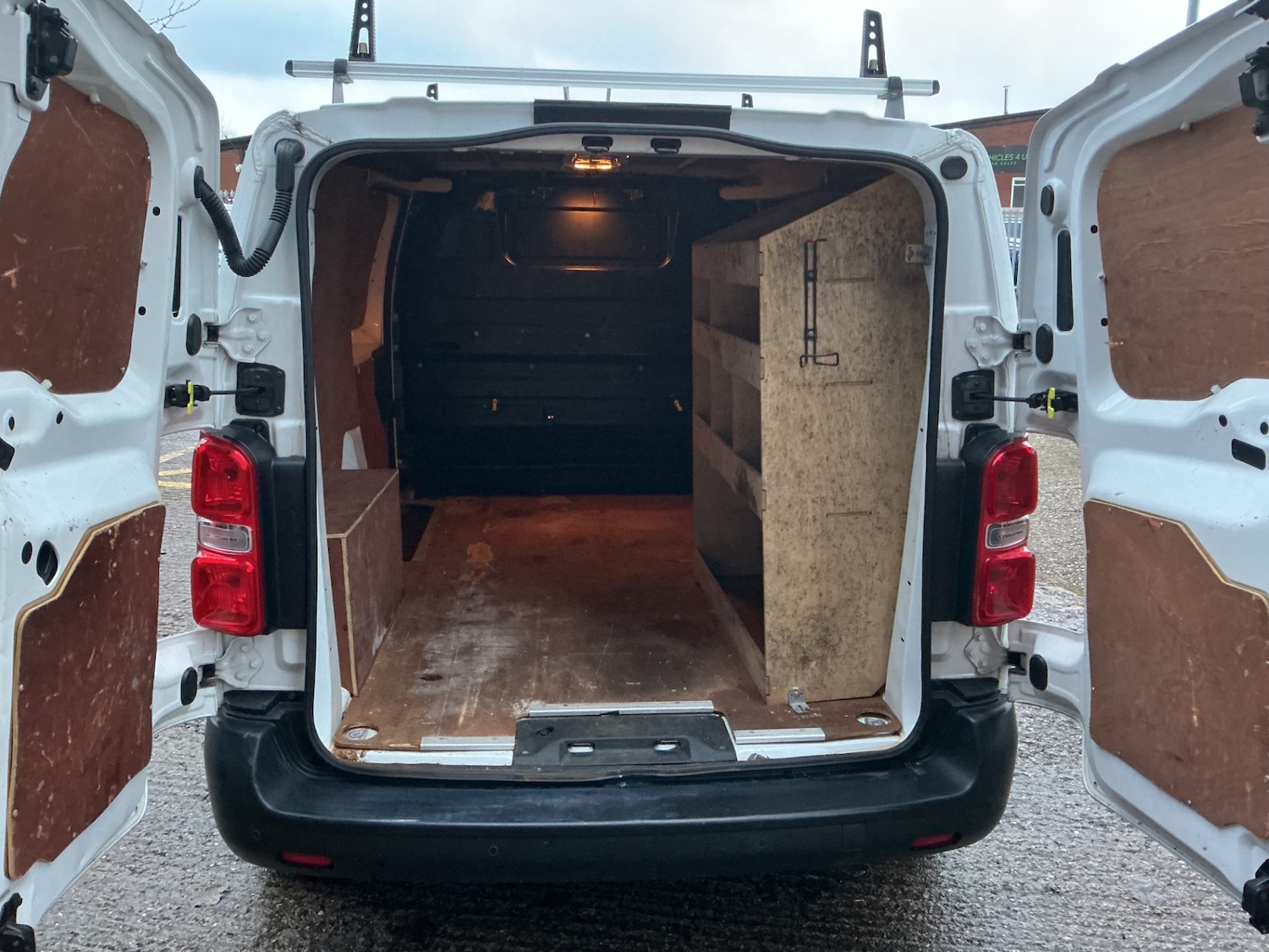 Used Peugeot Expert 2018 for sale - 77637005: Photo 8