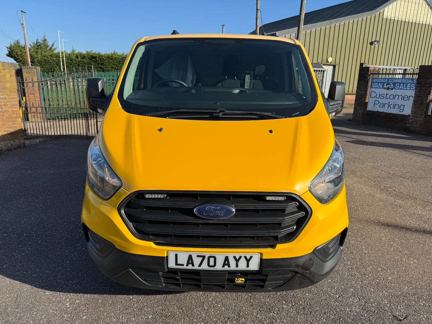 Used Ford Transit Custom 2021 for sale - 77592560: Photo 2