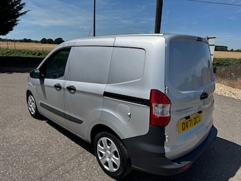 Used Ford Transit Courier 2021 for sale - 79140647: Photo