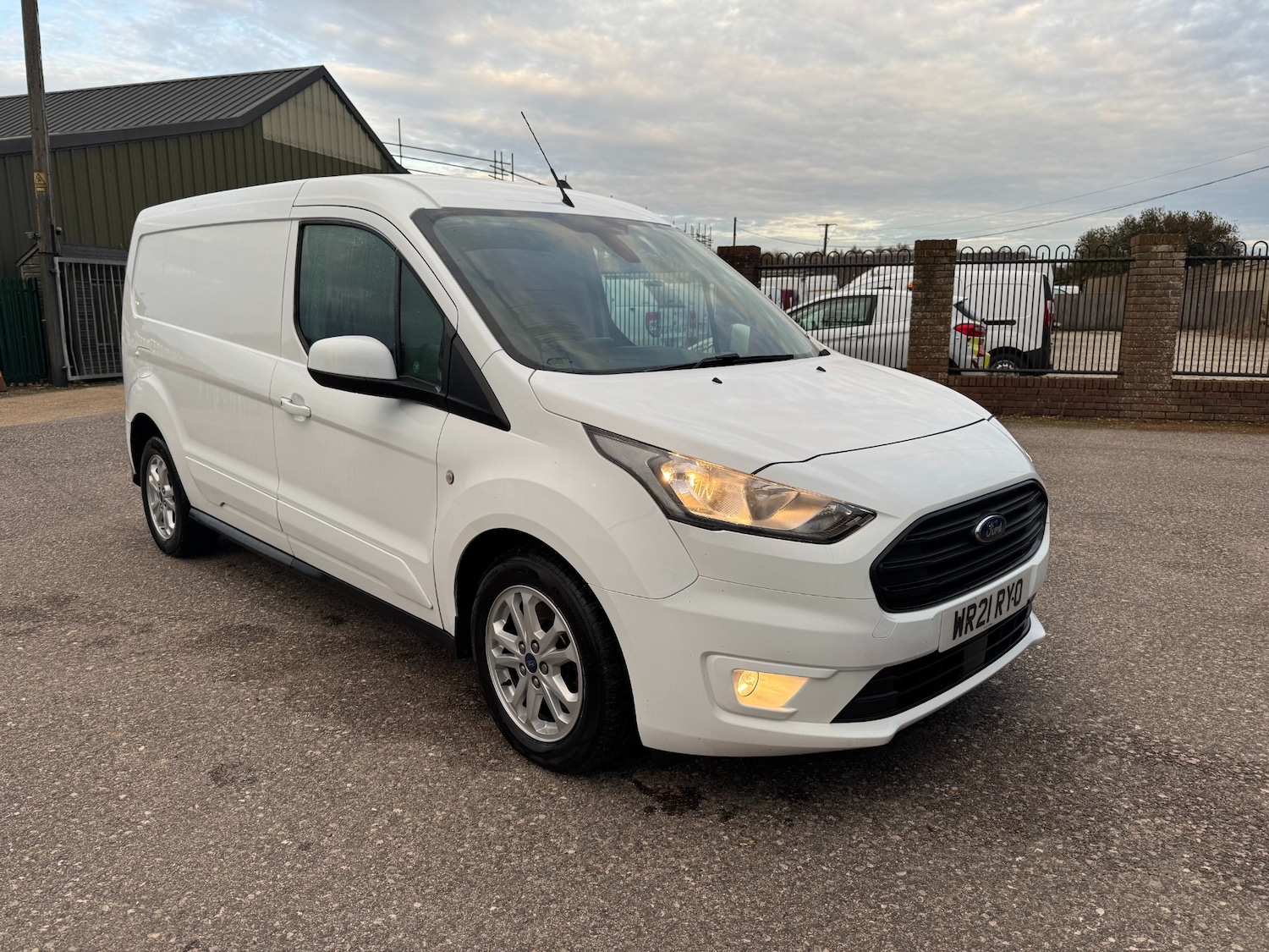 Used Ford Transit Connect 2021 for sale - 76490859: Photo 1