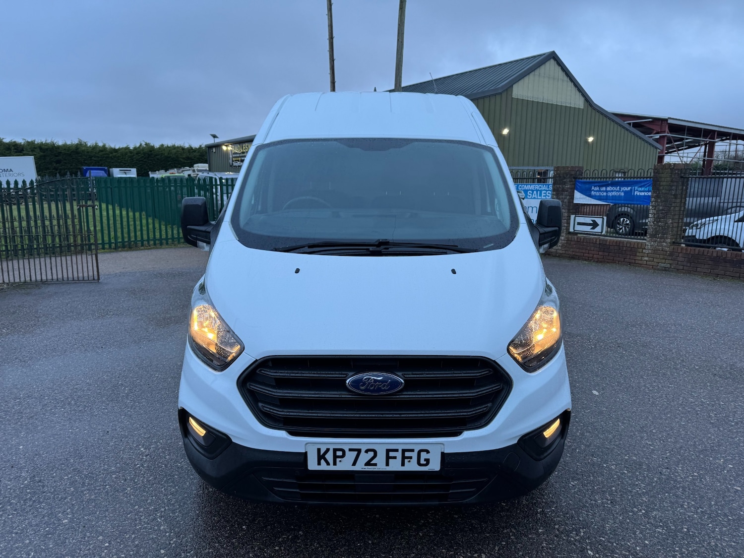 Used Ford Transit Custom 2022 for sale - 77272403: Photo 2
