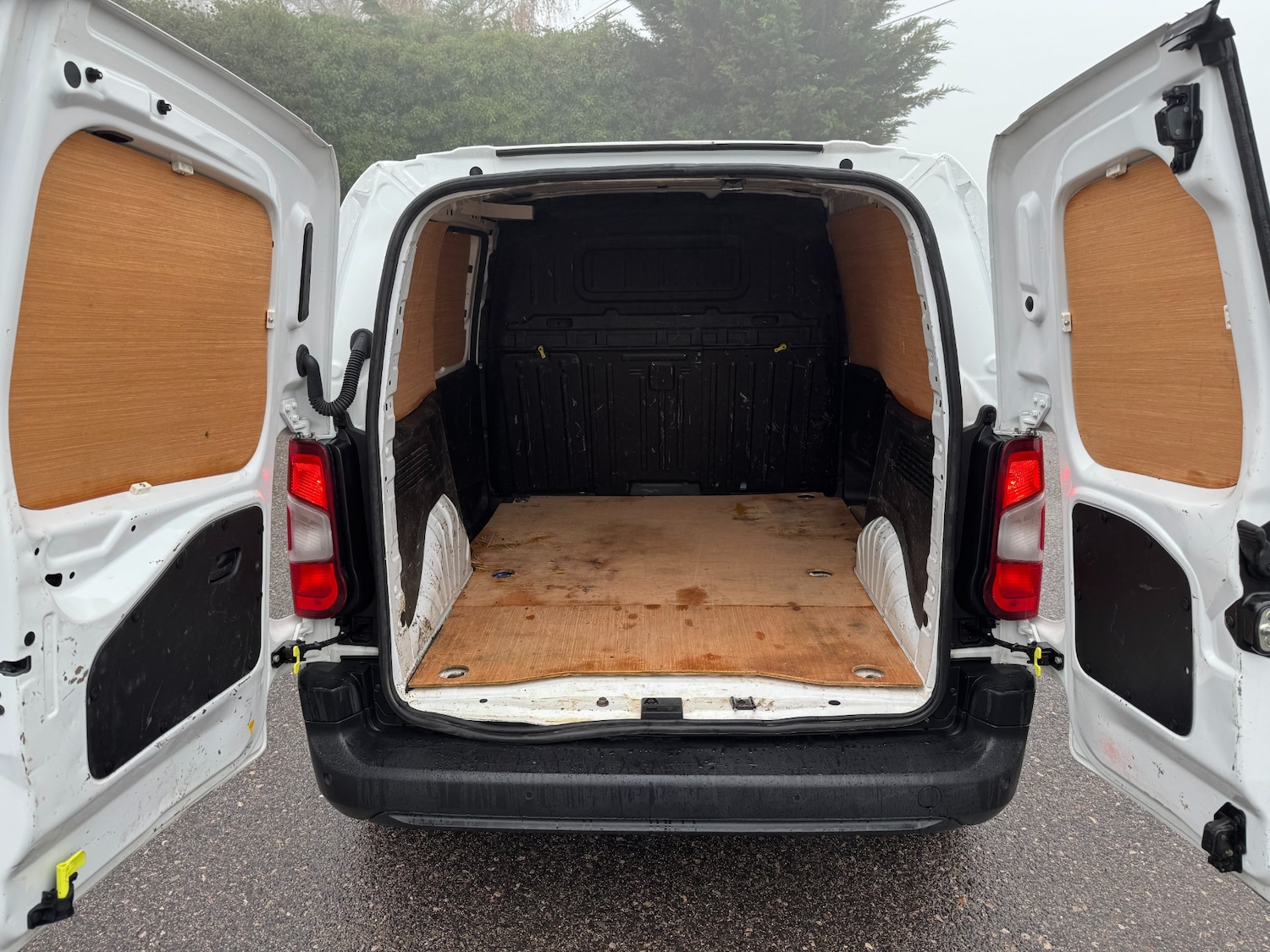 Used Peugeot Partner 2021 for sale - 76588502: Photo 7