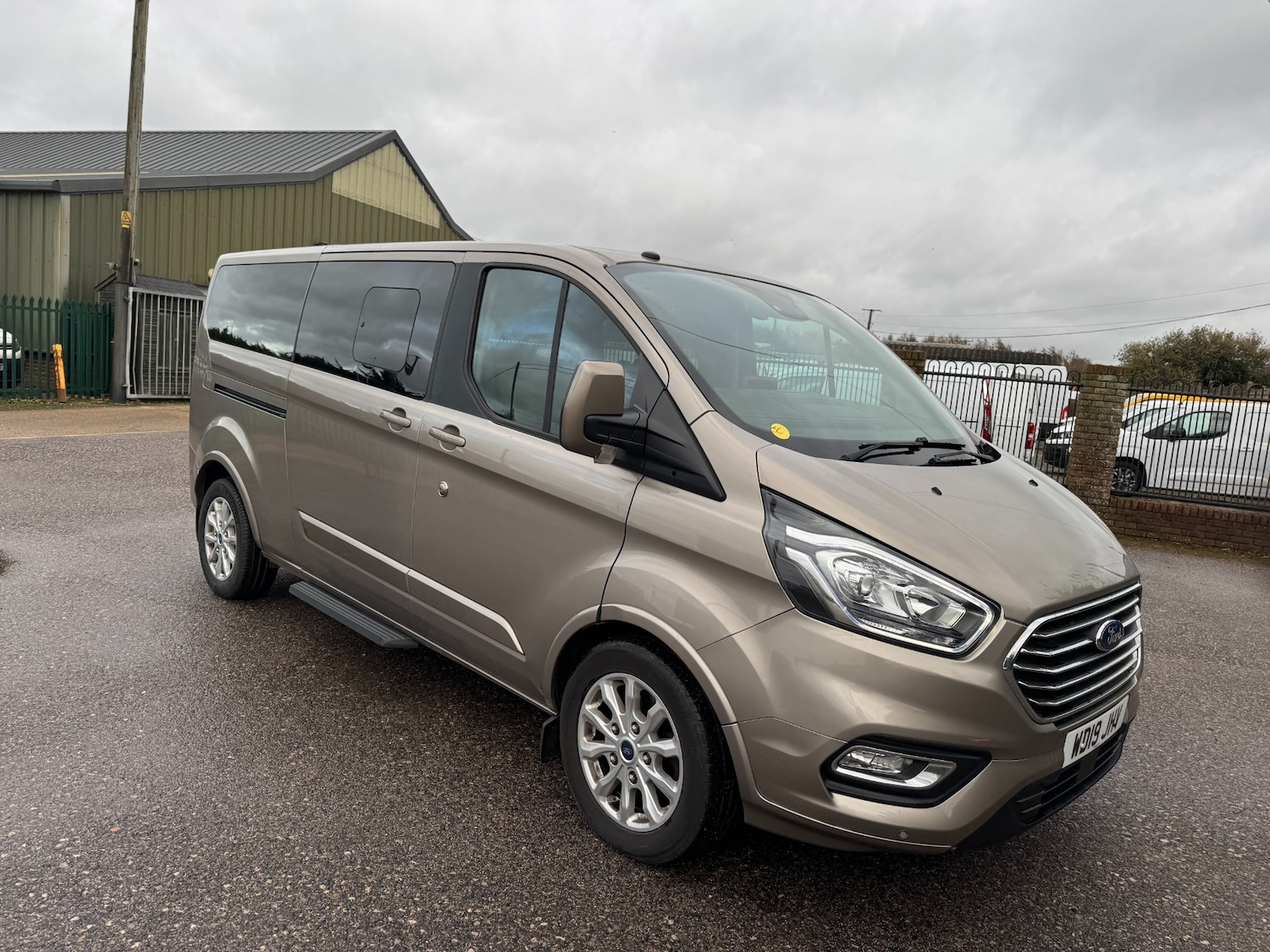 Used Ford Tourneo Custom 2019 for sale - 76637211: Photo 1