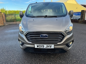 Used Ford Tourneo Custom 2019 for sale - 76637211: Photo