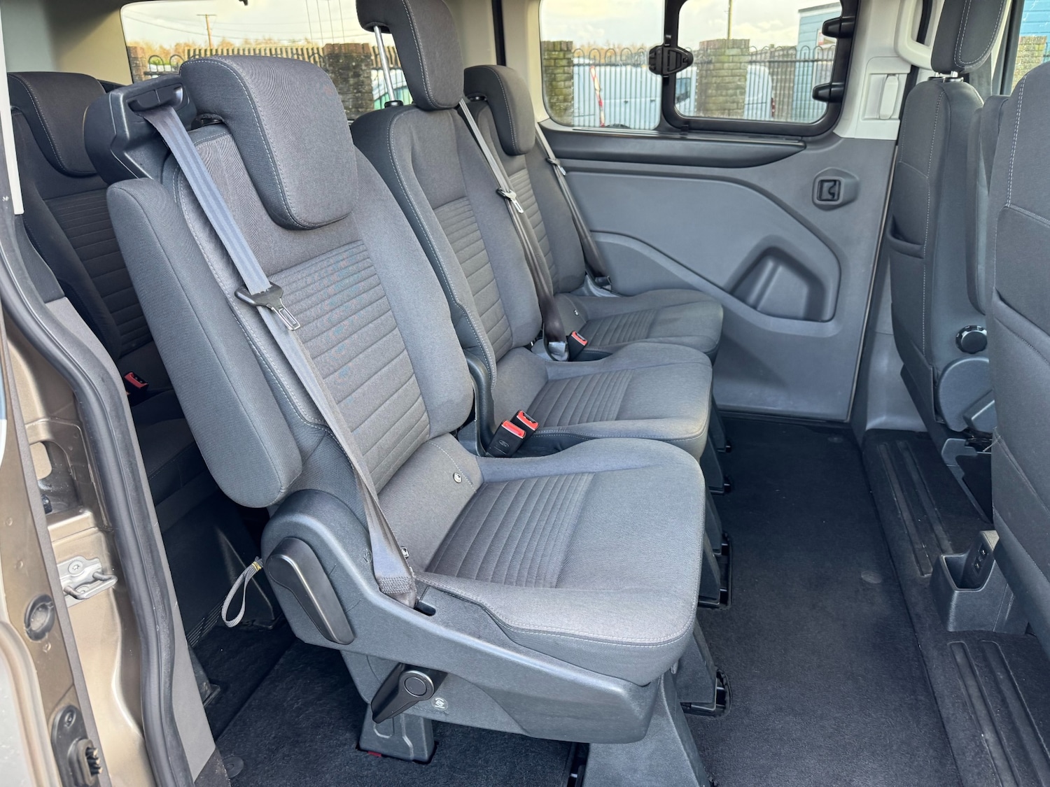 Used Ford Tourneo Custom 2019 for sale - 76637211: Photo 8
