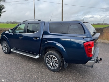 Used Nissan Navara 2018 for sale - 77661888: Photo