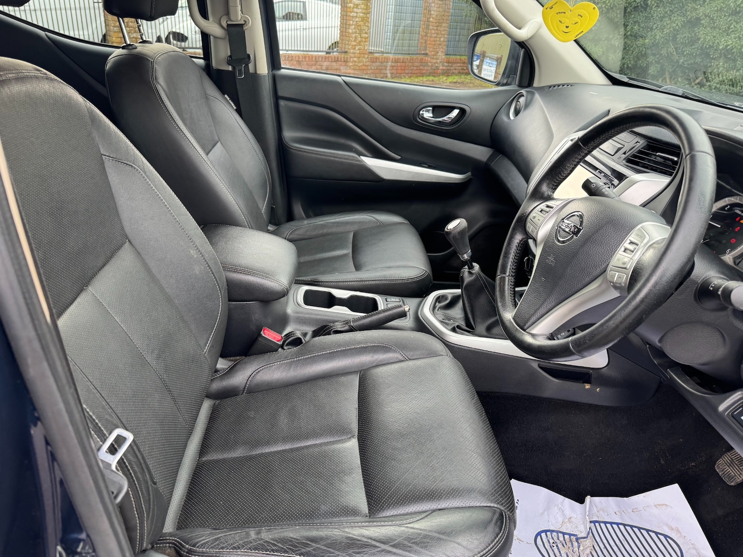Used Nissan Navara 2018 for sale - 77661888: Photo 9