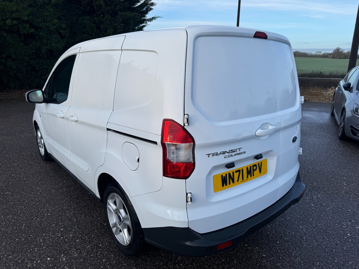 Used Ford Transit Courier 2021 for sale - 77350407: Photo 4