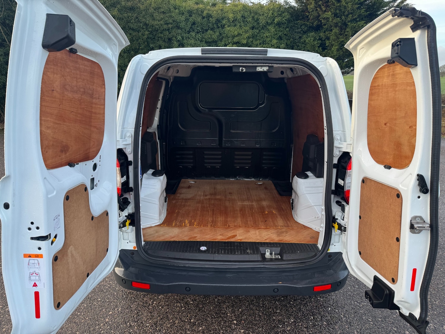 Used Ford Transit Courier 2021 for sale - 77350407: Photo 7