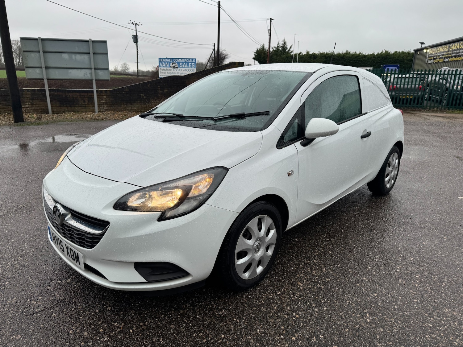 Used Vauxhall Corsa 2015 for sale - 77350243: Photo 3