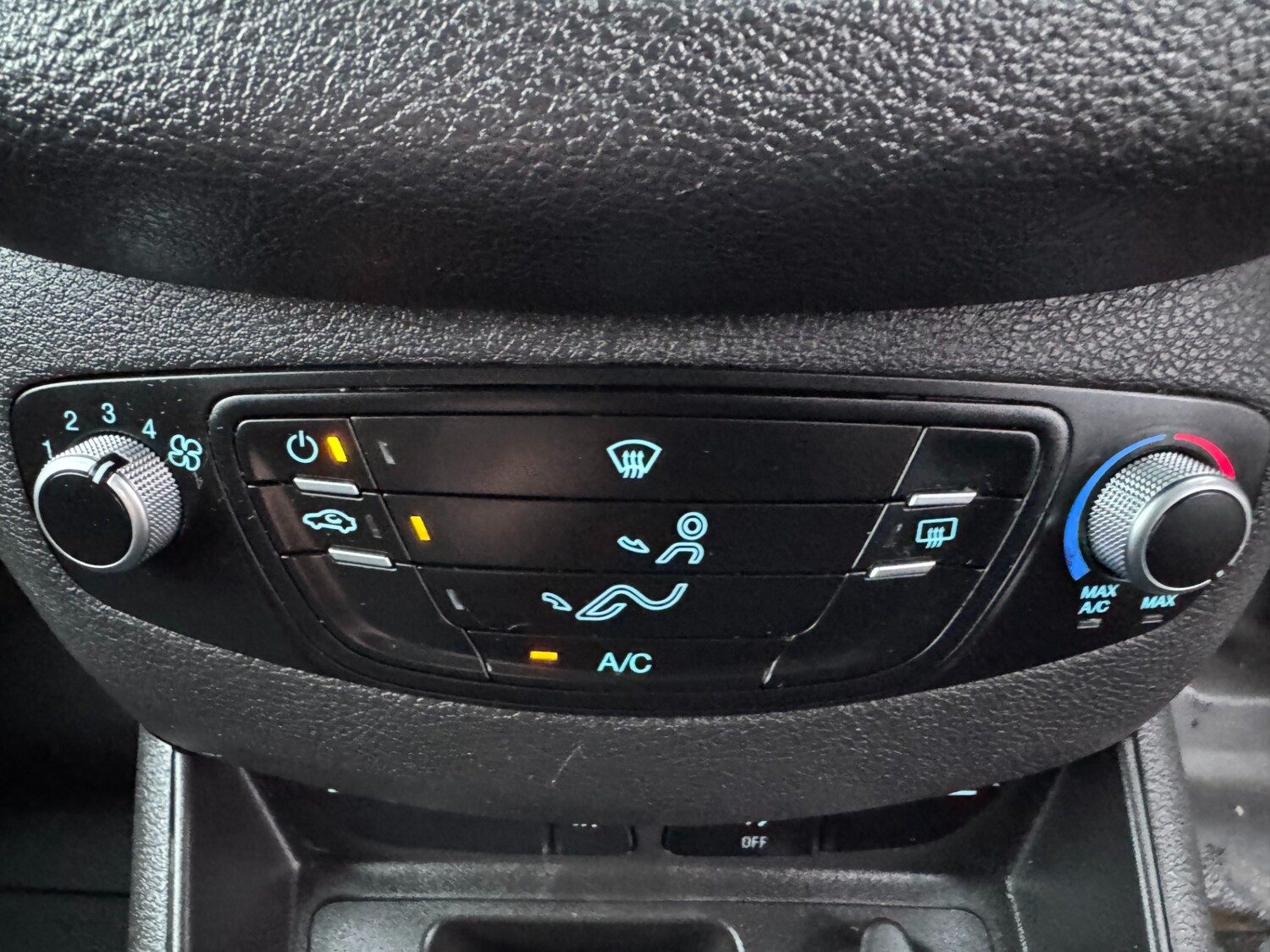 Used Ford Transit Courier 2019 for sale - 77447772: Photo 9