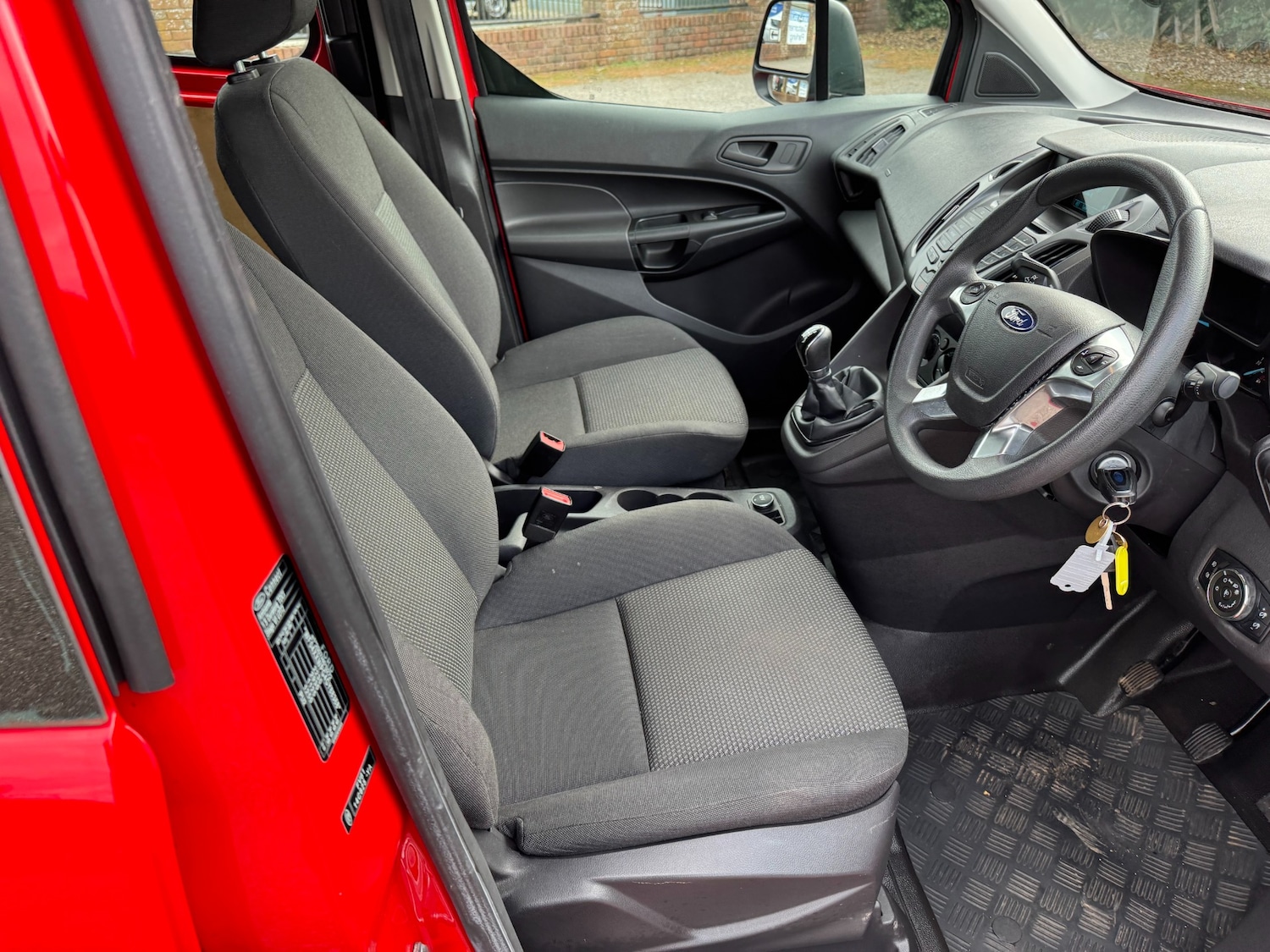 Used Ford Transit Connect 2016 for sale - 76391837: Photo 8