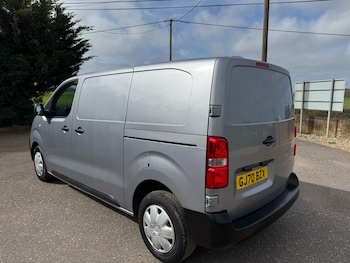 Used Peugeot Expert 2020 for sale - 77919002: Photo