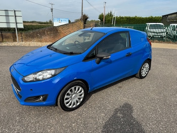 Used Ford Fiesta 2017 for sale - 76145794: Photo 3