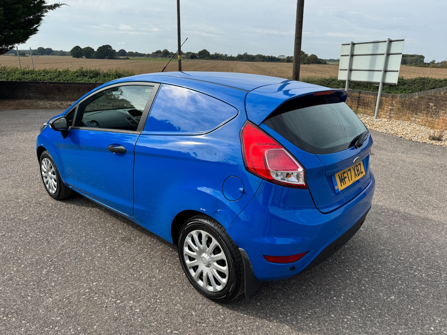 Used Ford Fiesta 2017 for sale - 76145794: Photo 4