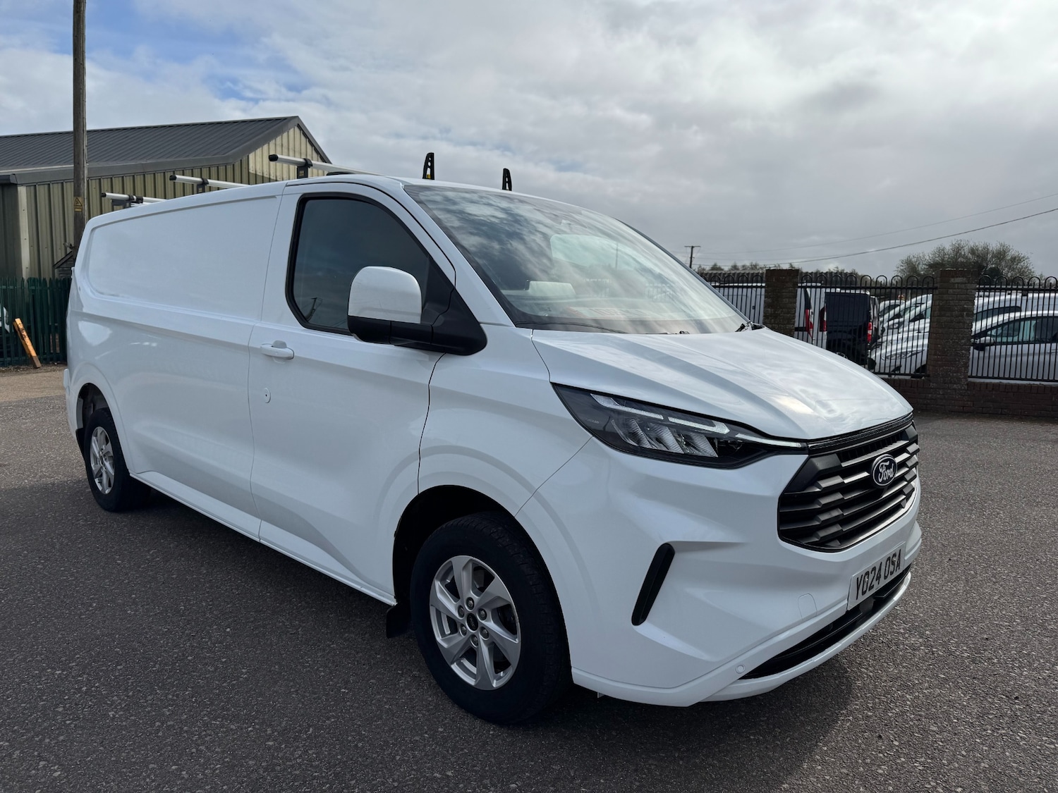 Used Ford Transit Custom 2024 for sale - 78131631: Photo 1