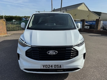 Used Ford Transit Custom 2024 for sale - 78131631: Photo