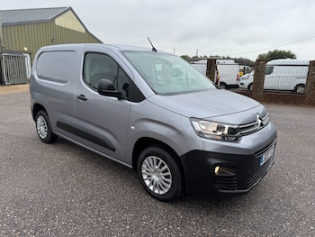Used Citroen Berlingo 2020 for sale - 75405597: Photo