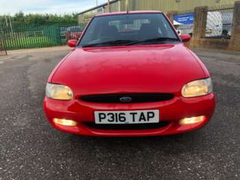 Used Ford Escort 1996 for sale - 72637016: Photo