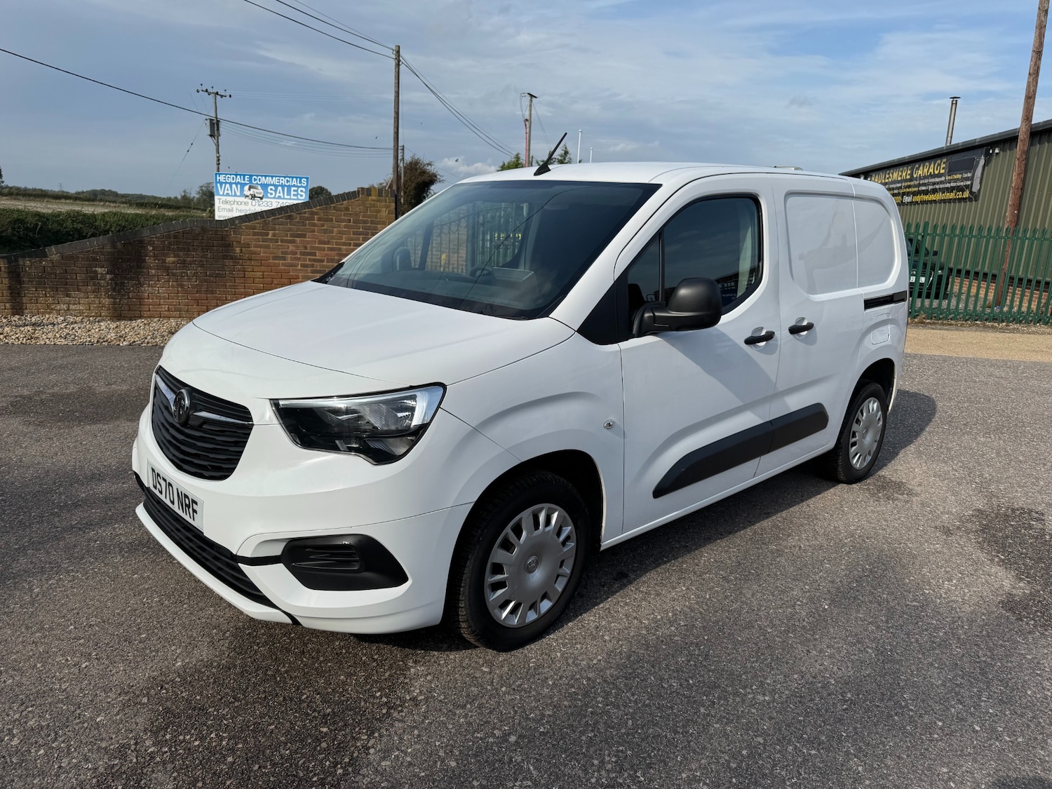 Used Vauxhall Combo 2020 for sale - 76035952: Photo 3