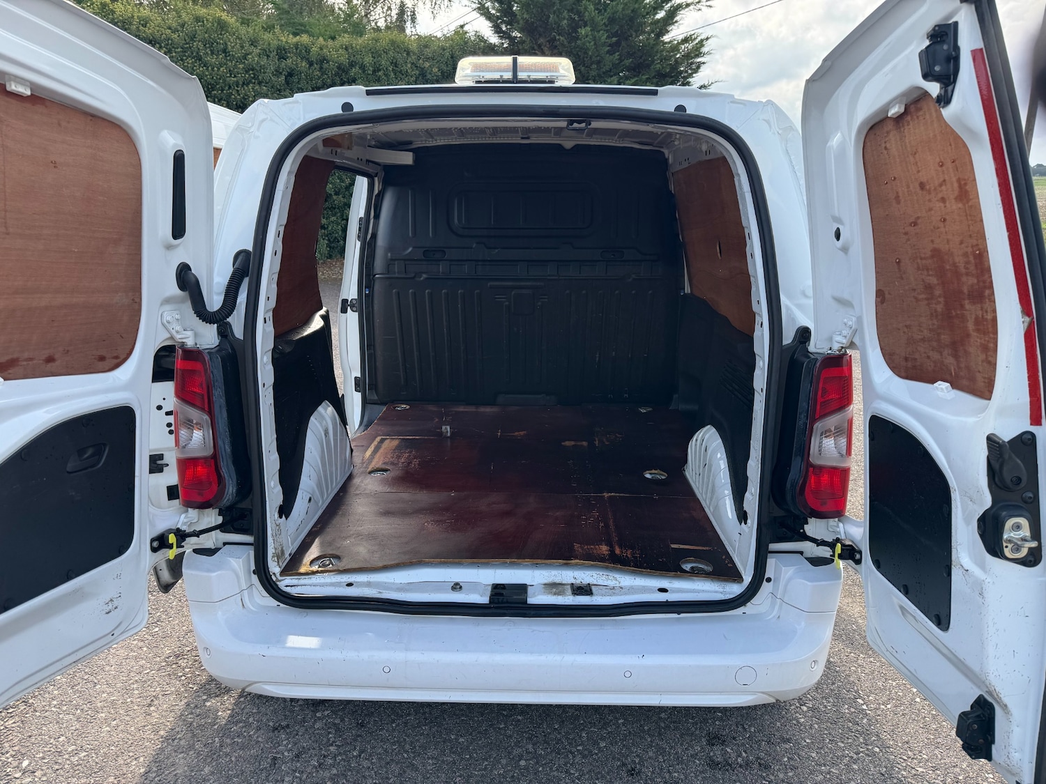 Used Vauxhall Combo 2020 for sale - 76035952: Photo 7