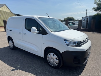 Used Citroen Berlingo 2019 for sale - 79051517: Photo