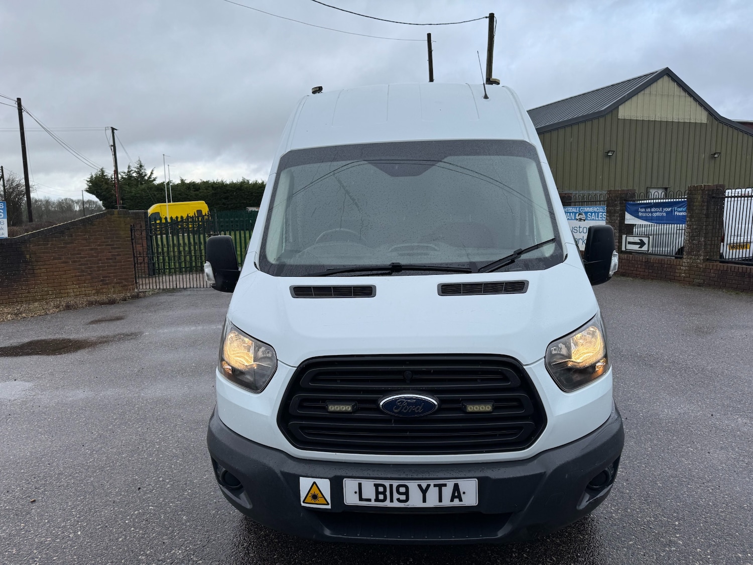 Used Ford Transit 2019 for sale - 77462088: Photo 2