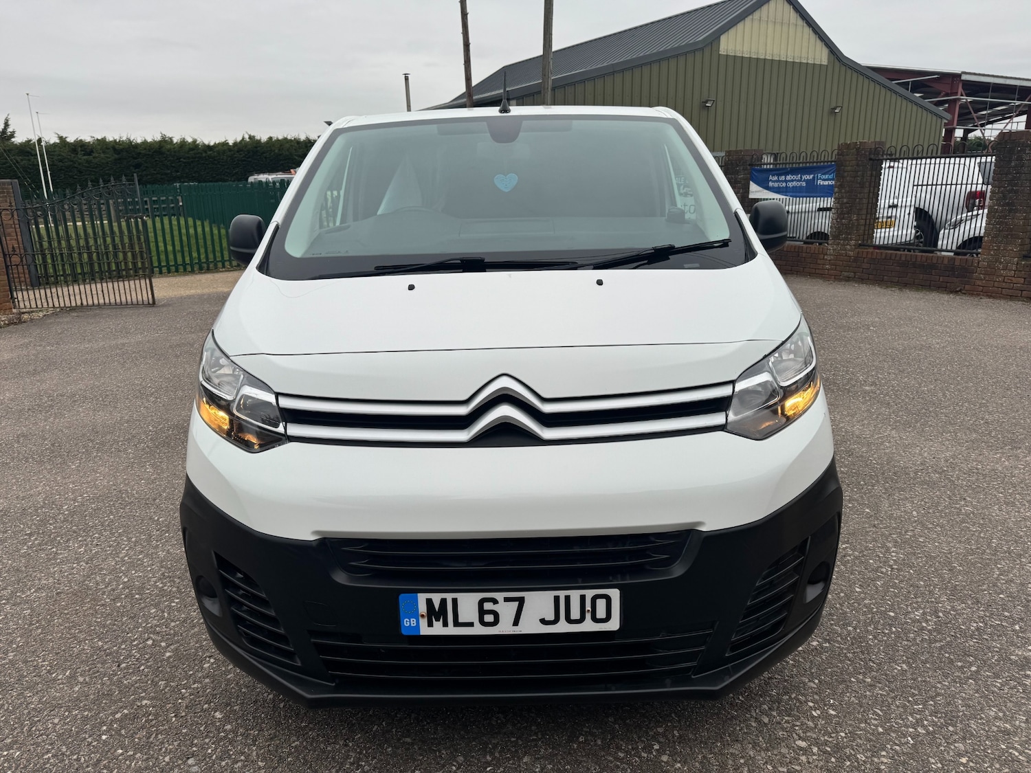 Used Citroen Dispatch 2017 for sale - 77592911: Photo 2