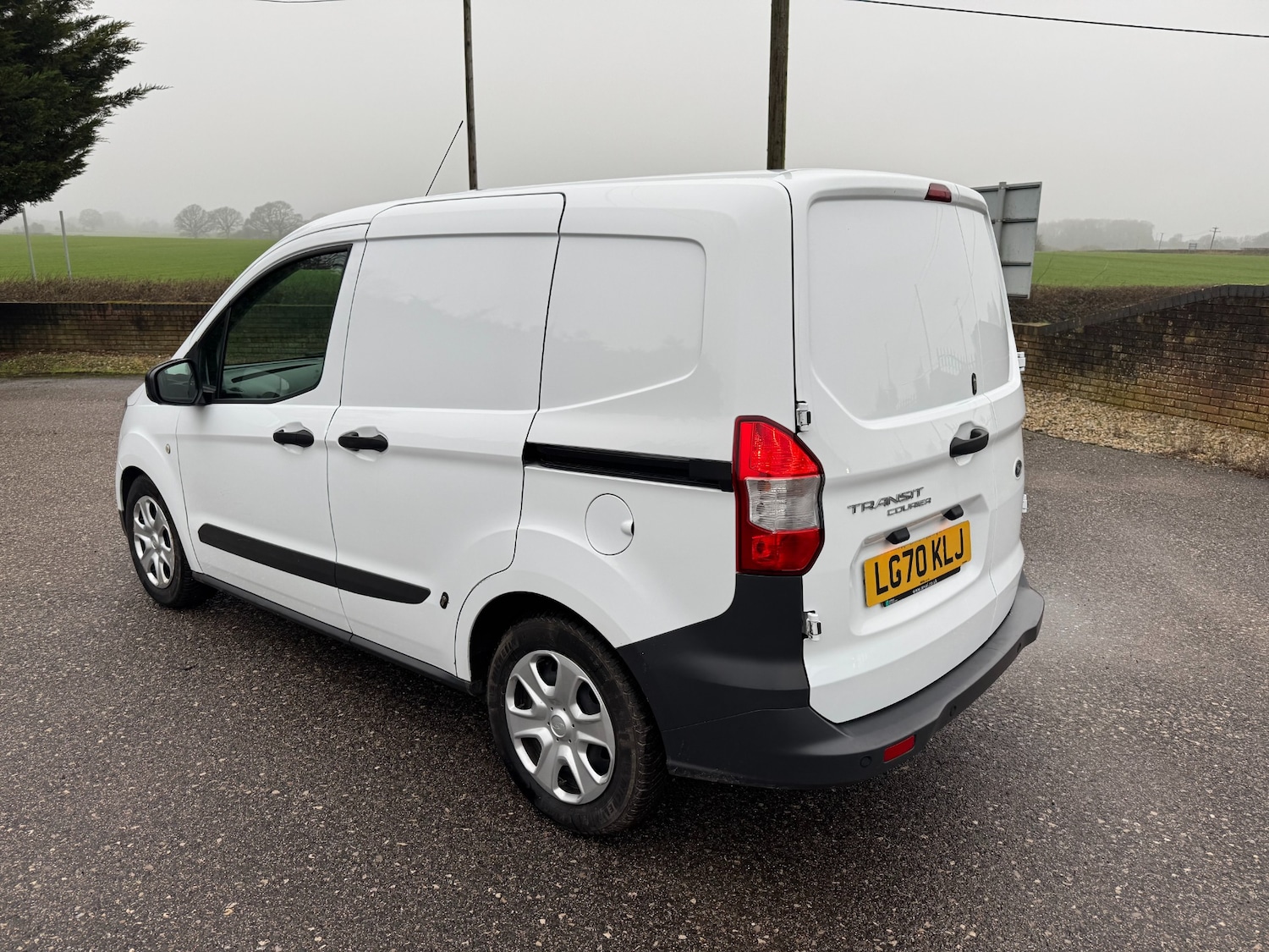 Used Ford Transit Courier 2020 for sale - 77501269: Photo 4