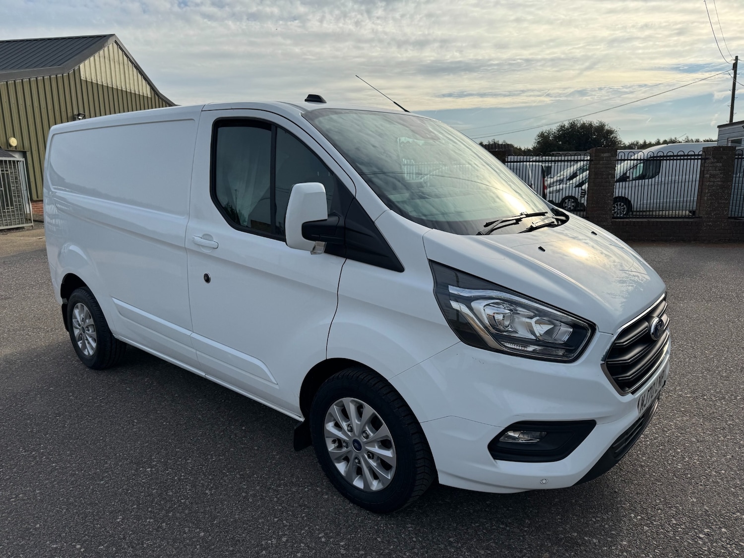 Used Ford Transit Custom 2020 for sale - 76088924: Photo 1