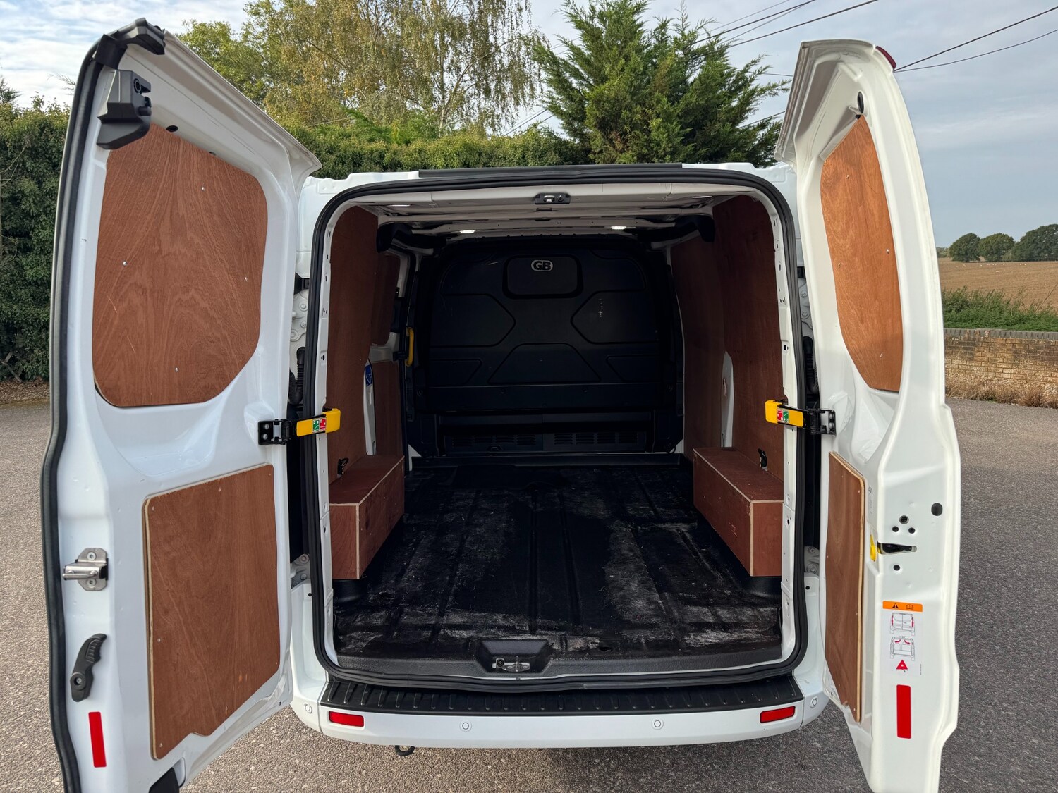 Used Ford Transit Custom 2020 for sale - 76088924: Photo 8