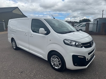 Vauxhall - Vivaro