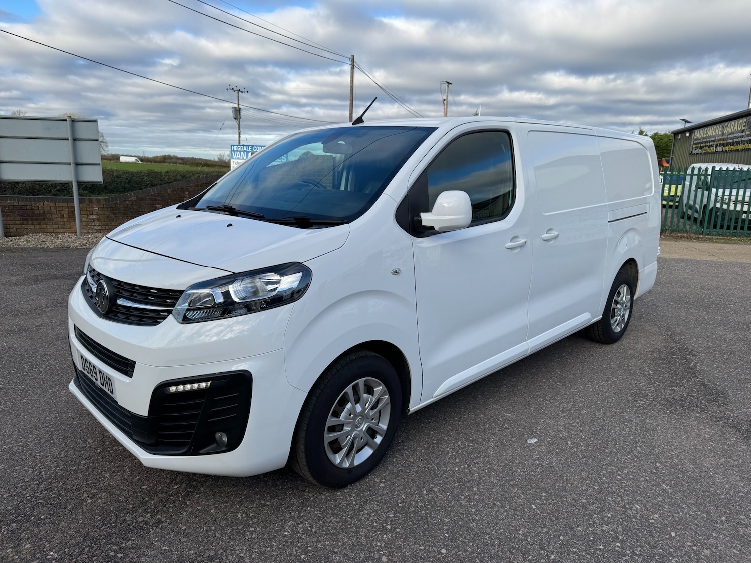 Used Vauxhall Vivaro 2019 for sale - 76638773: Photo 3