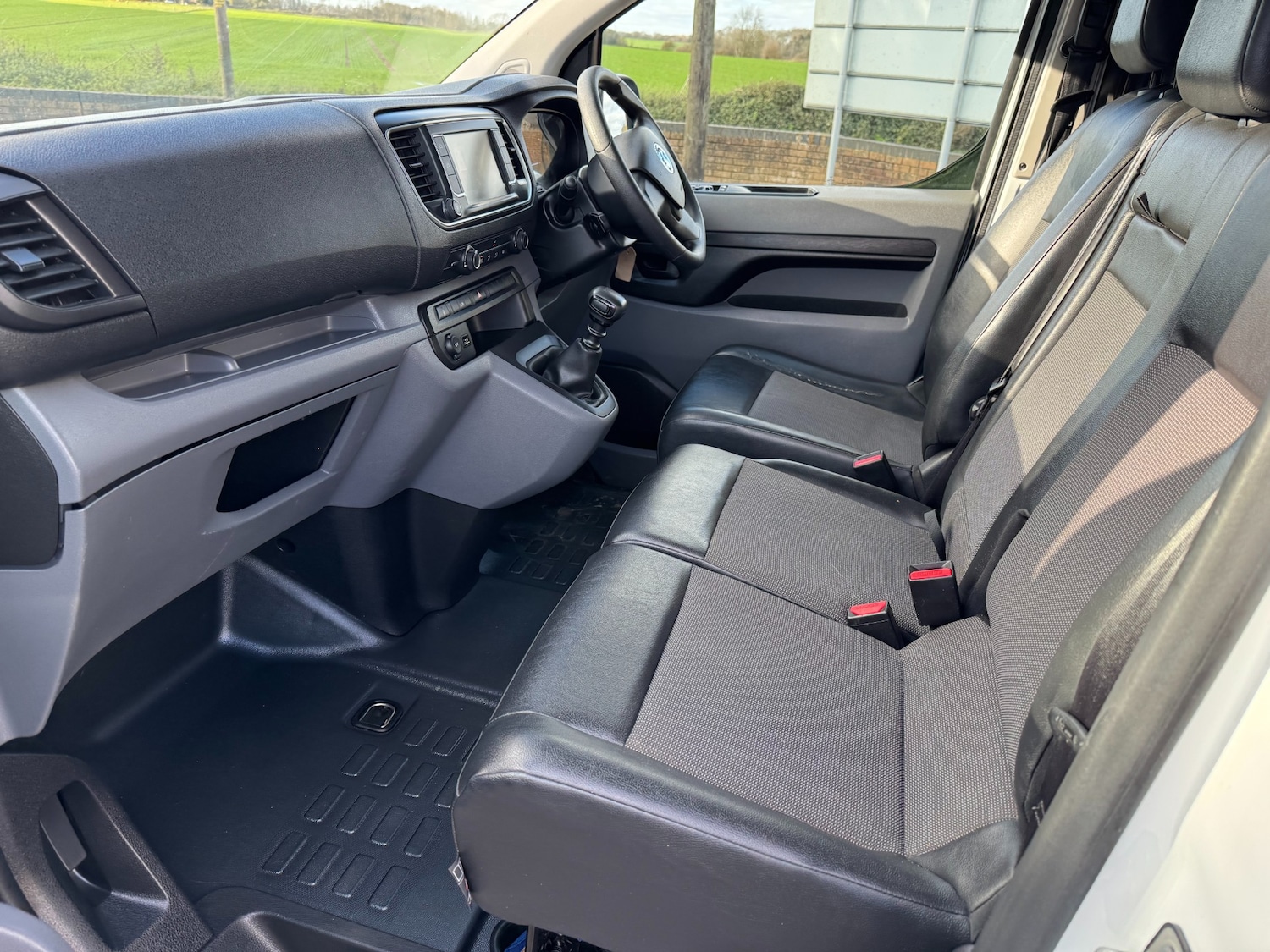 Used Vauxhall Vivaro 2019 for sale - 76638773: Photo 9
