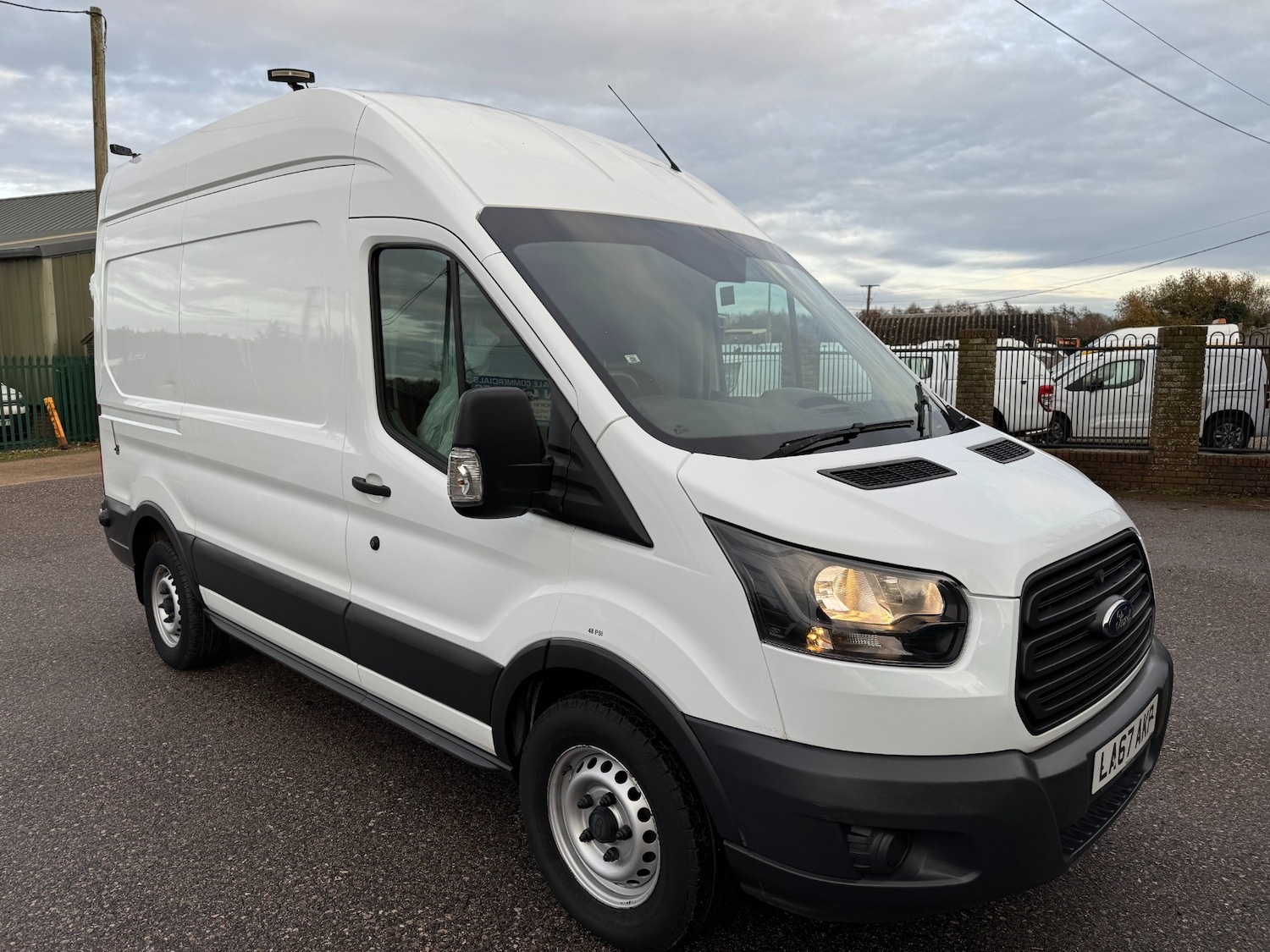 Used Ford Transit 2018 for sale - 76853653: Photo 1