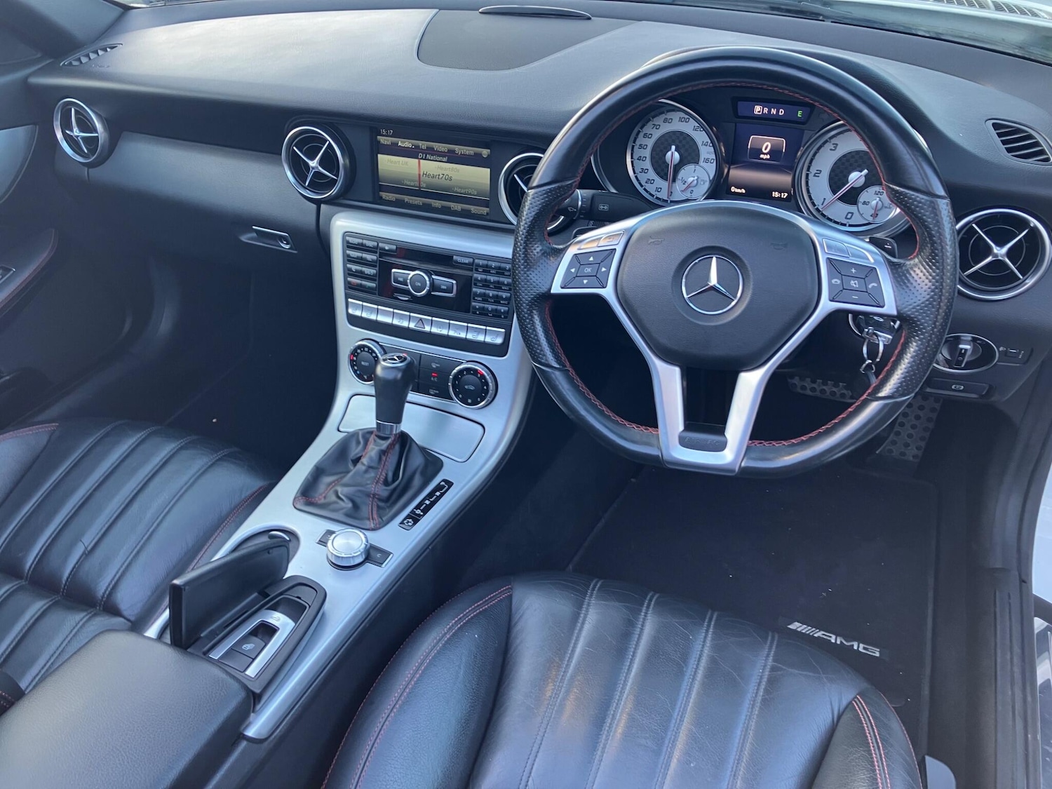 Used Mercedes-Benz SLK 2015 for sale - 76781542: Photo 11