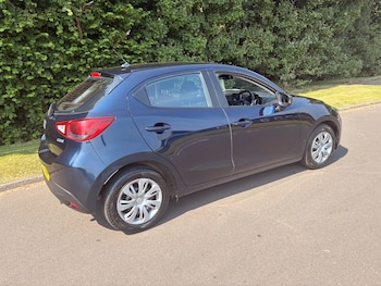 Used Mazda Mazda2 2016 for sale - 79238656: Photo