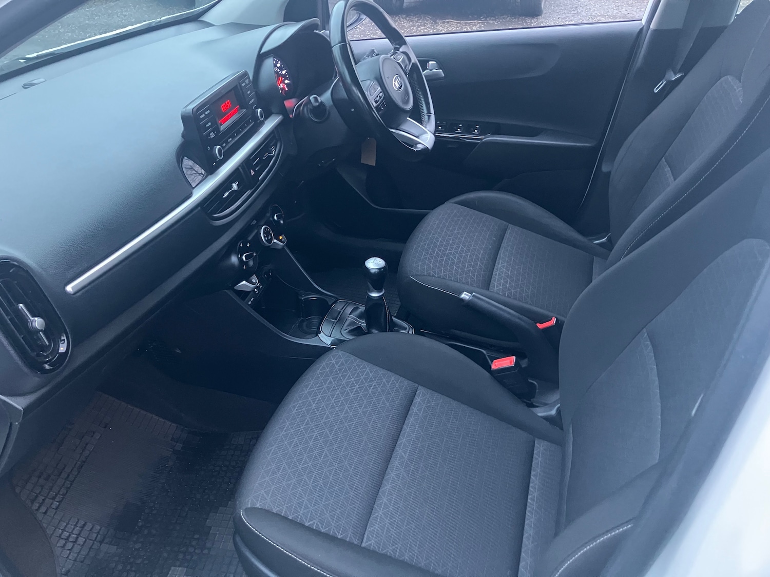 Used Kia Picanto 2018 for sale - 77389119: Photo 16