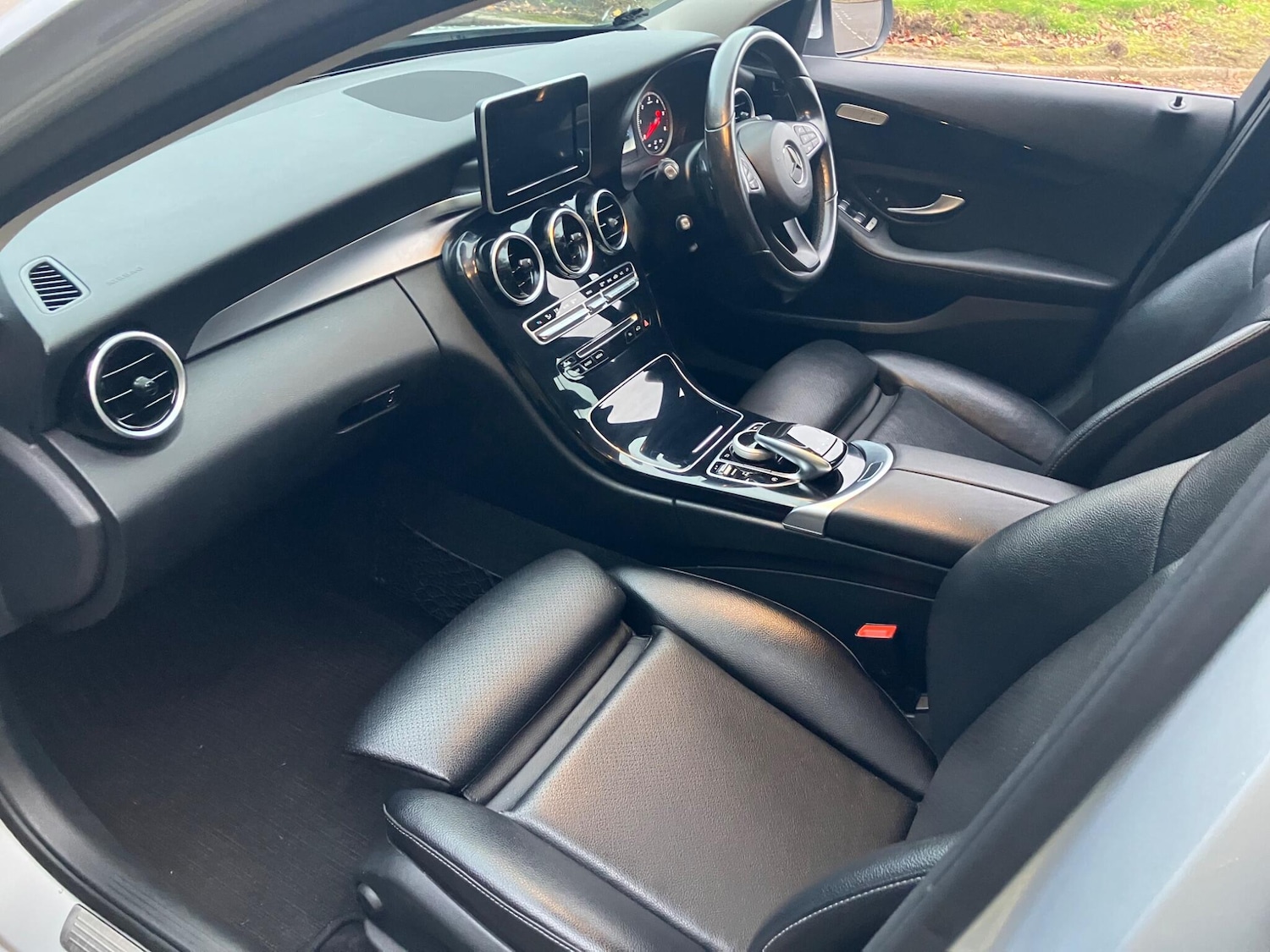 Used Mercedes-Benz C Class 2017 for sale - 76781113: Photo 13