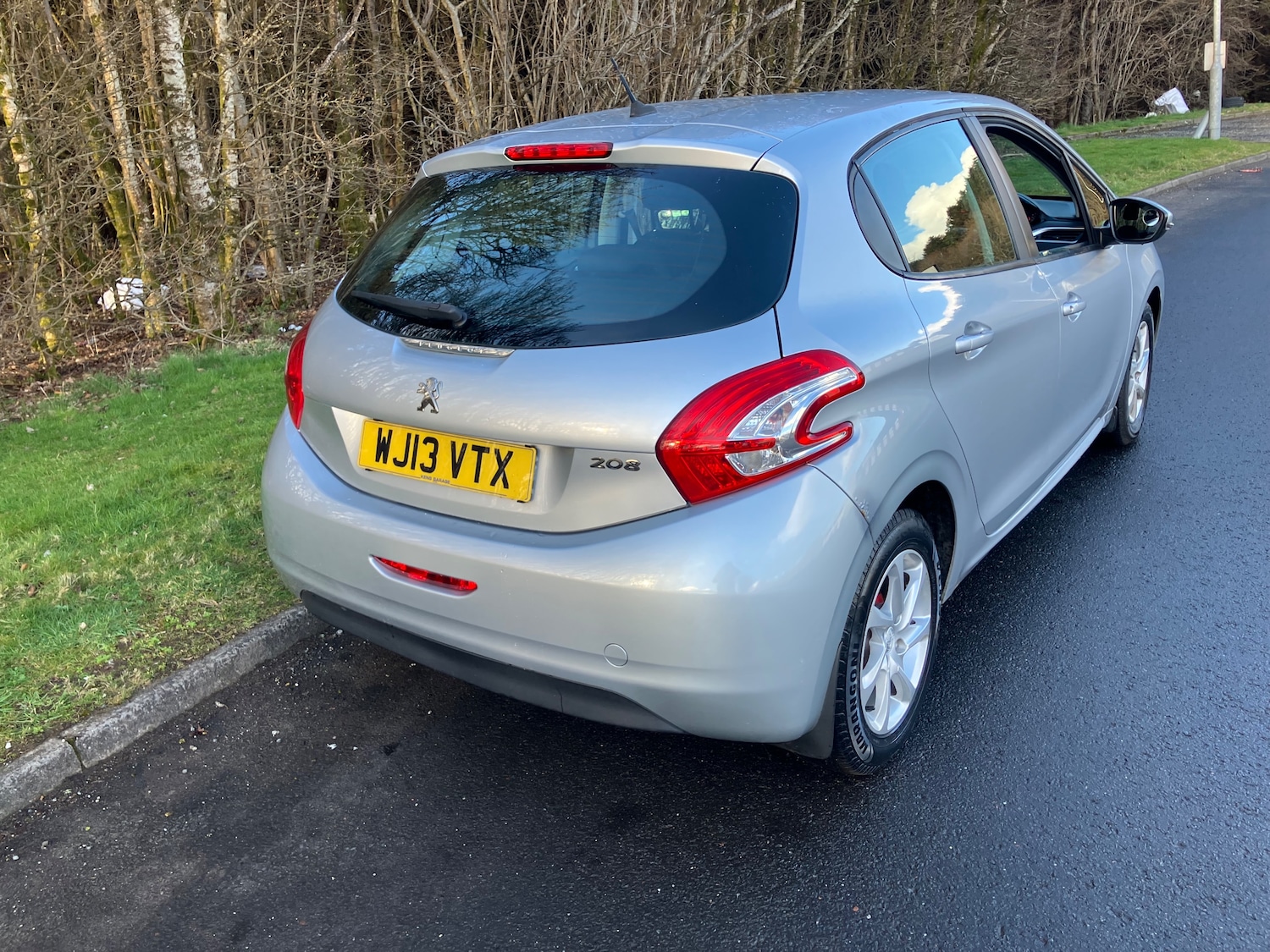 Used Peugeot 208 2013 for sale - 77897447: Photo 5