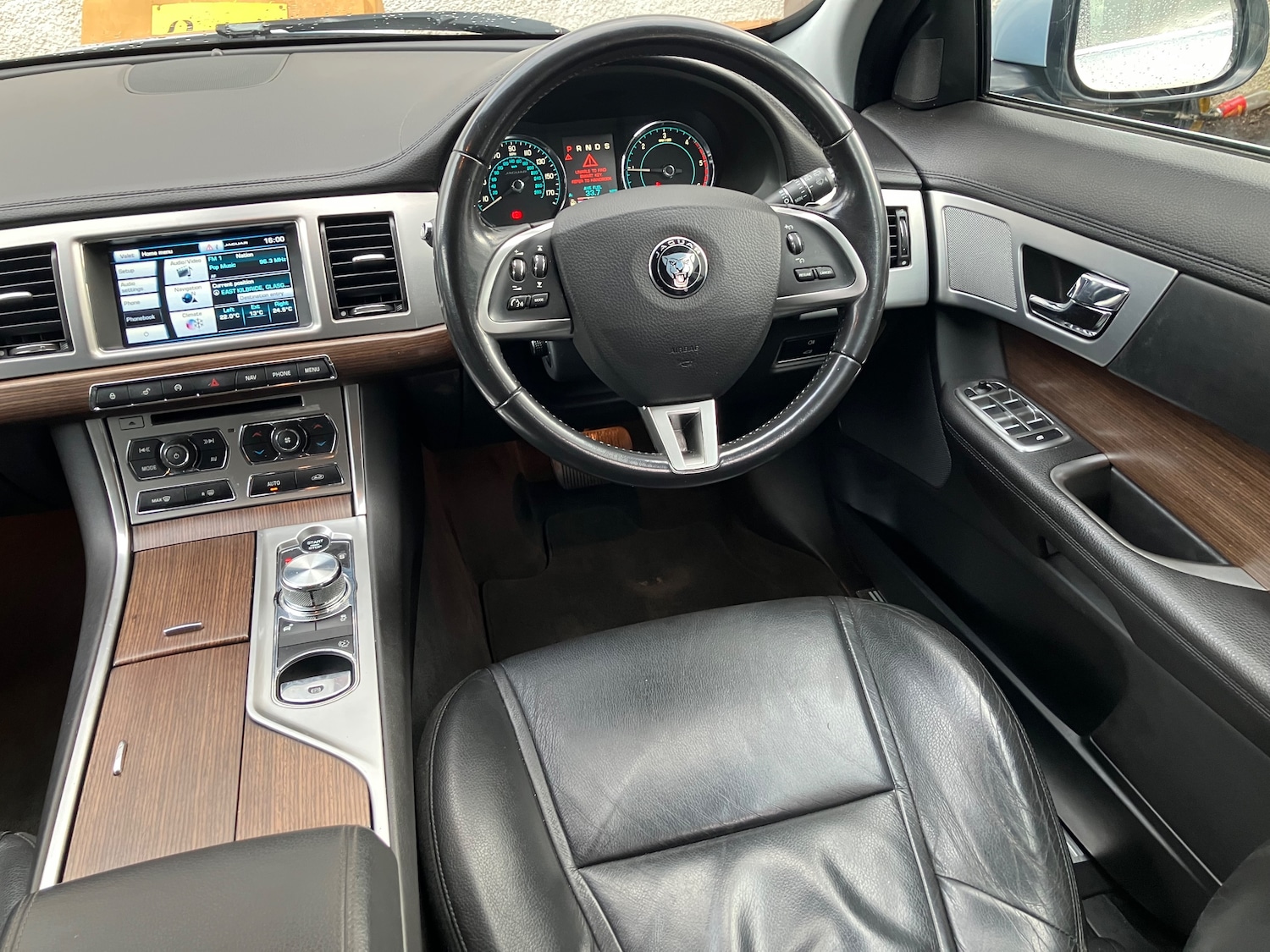 Used Jaguar XF 2014 for sale - 77168659: Photo 14