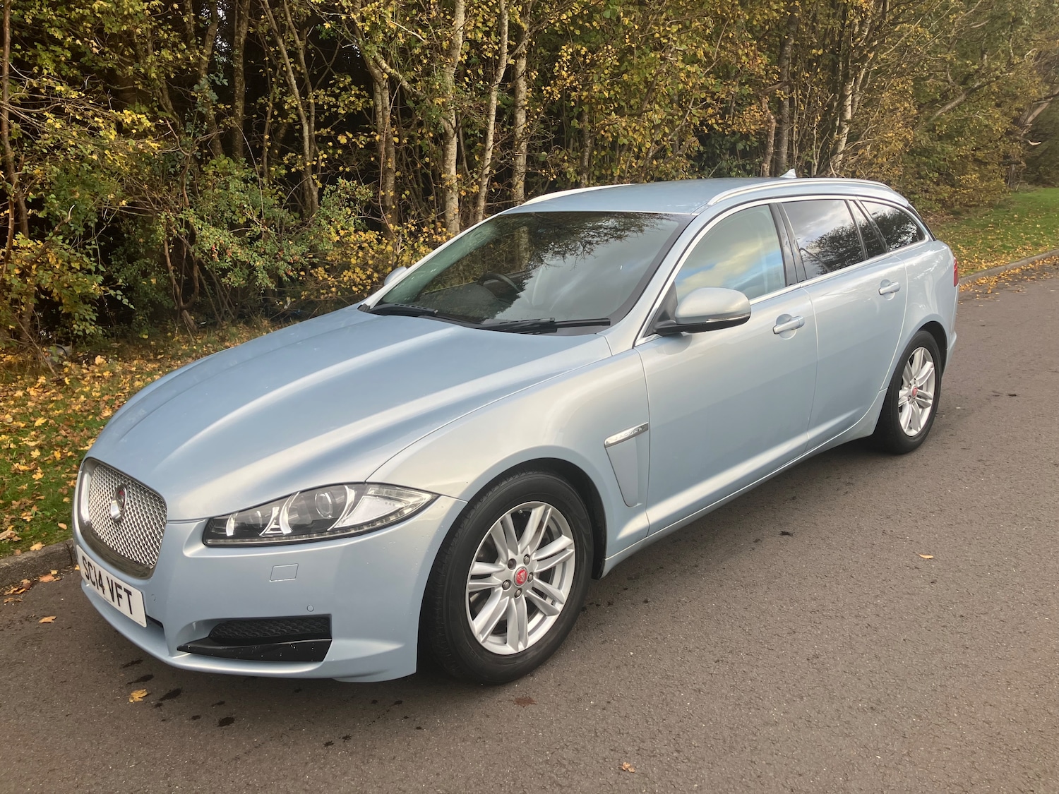 Used Jaguar XF 2014 for sale - 77168659: Photo 5