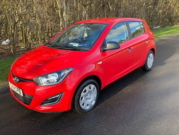 Used Hyundai i20 2014 for sale - 77897445: Photo